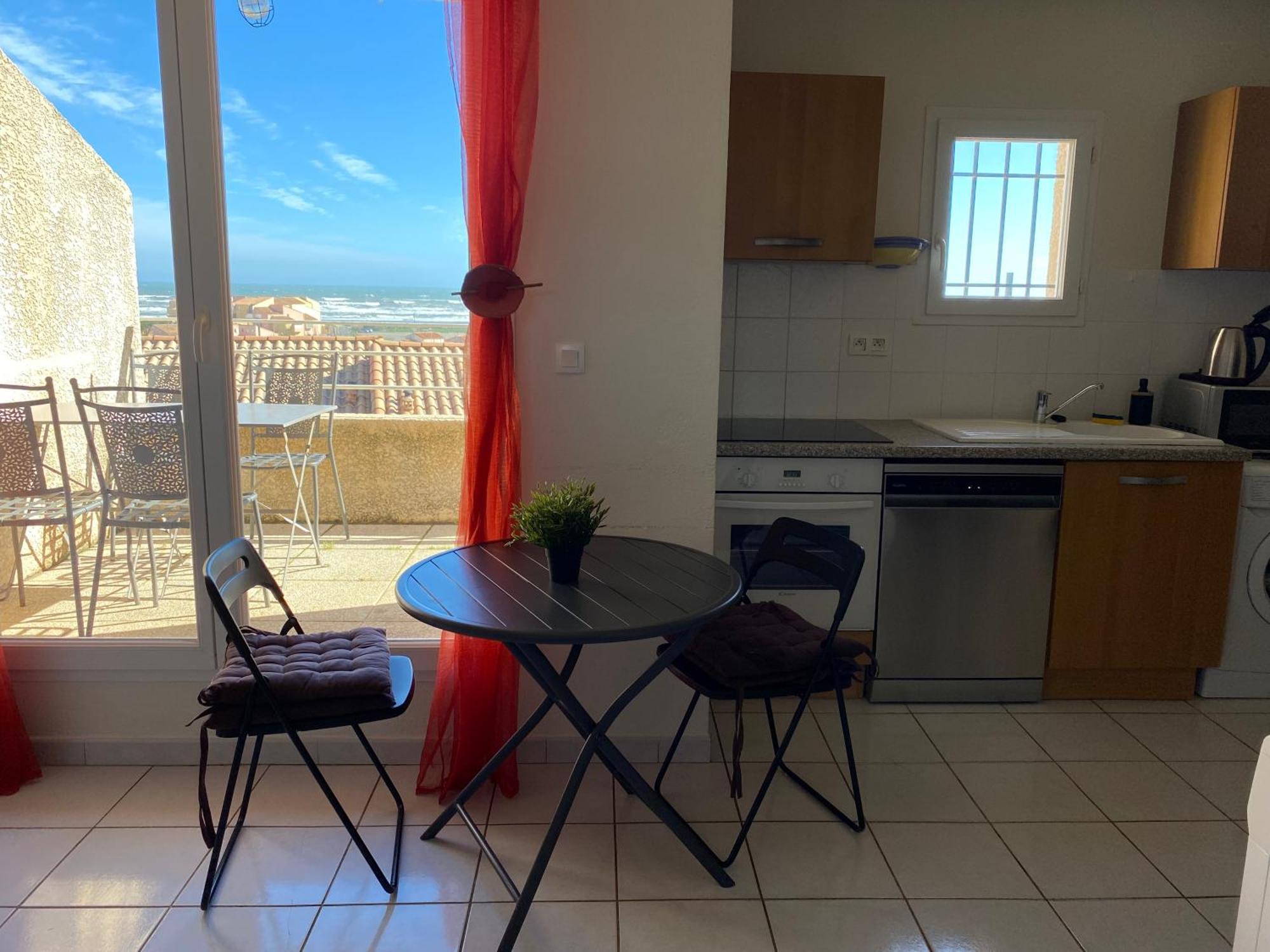 T3 Vue Mer Et Plage, Avec Wifi Et Parking Saint-Pierre-la-Mer  Exterior foto