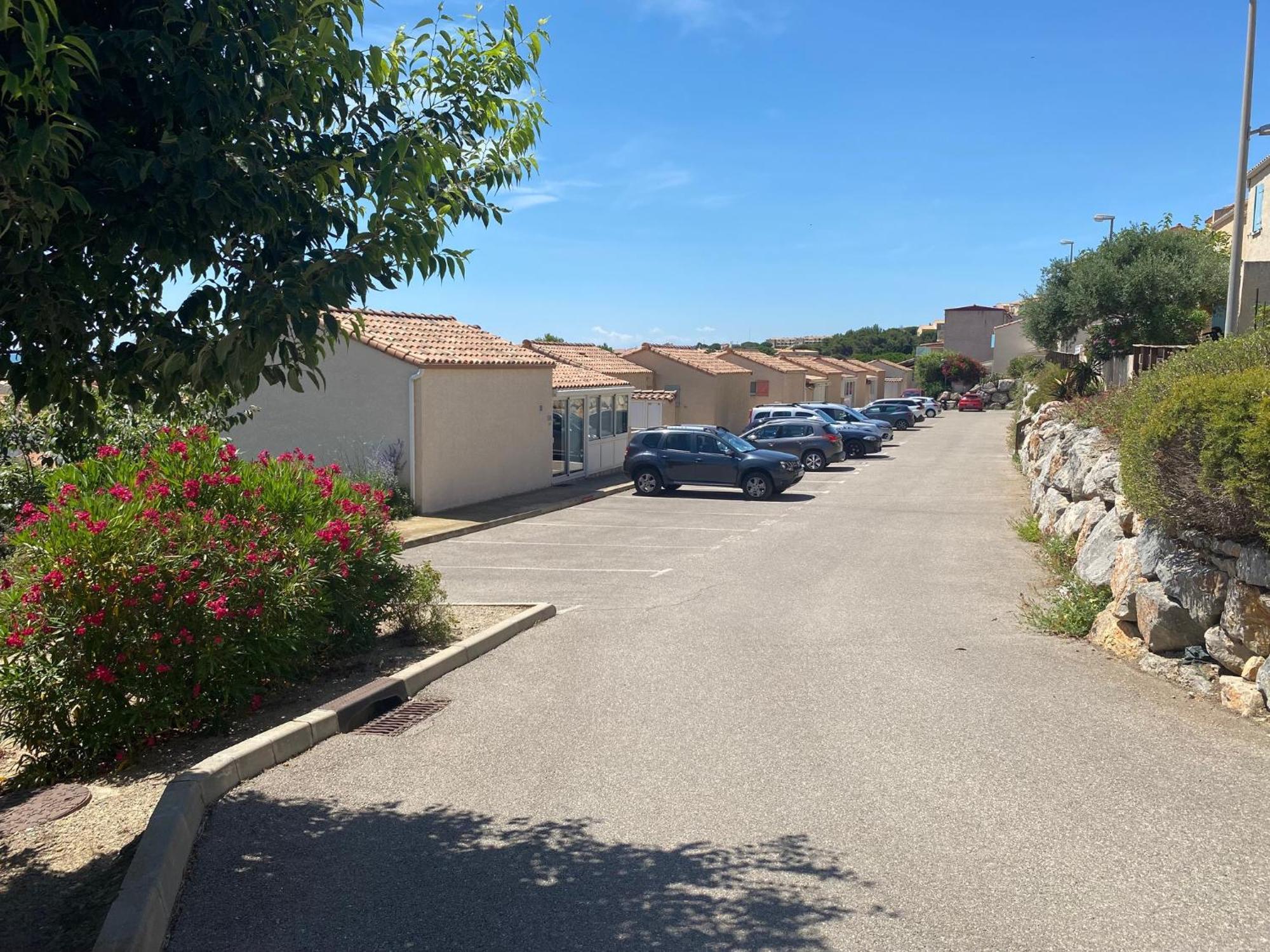 T3 Vue Mer Et Plage, Avec Wifi Et Parking Saint-Pierre-la-Mer  Exterior foto