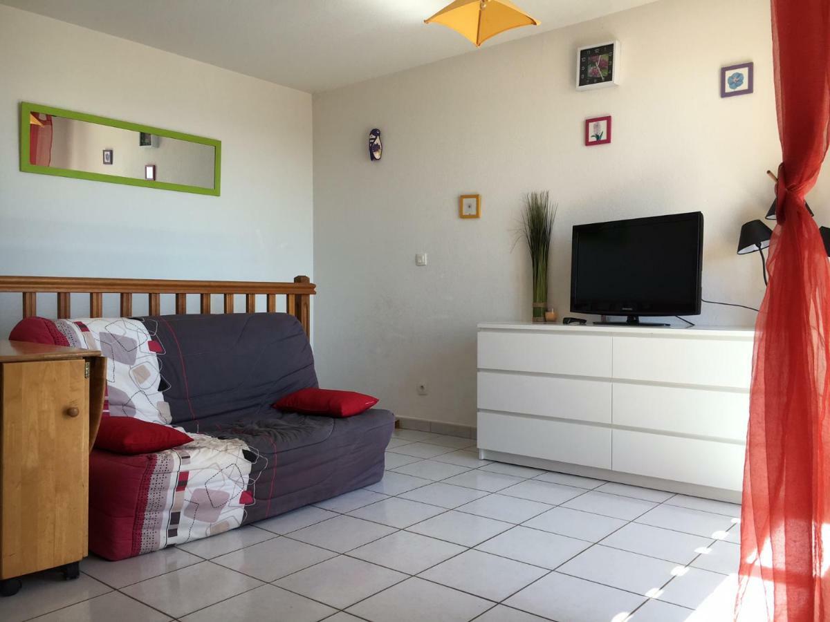 T3 Vue Mer Et Plage, Avec Wifi Et Parking Saint-Pierre-la-Mer  Exterior foto